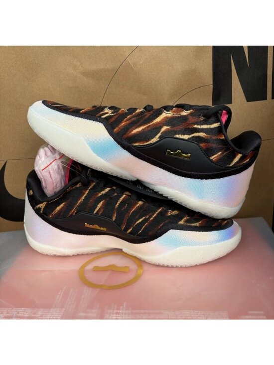 NEW Nike Lebron 23 XXIII \'Heat Wave\' Multicolor Animal IO1115-100 Size 9.5 main image 4
